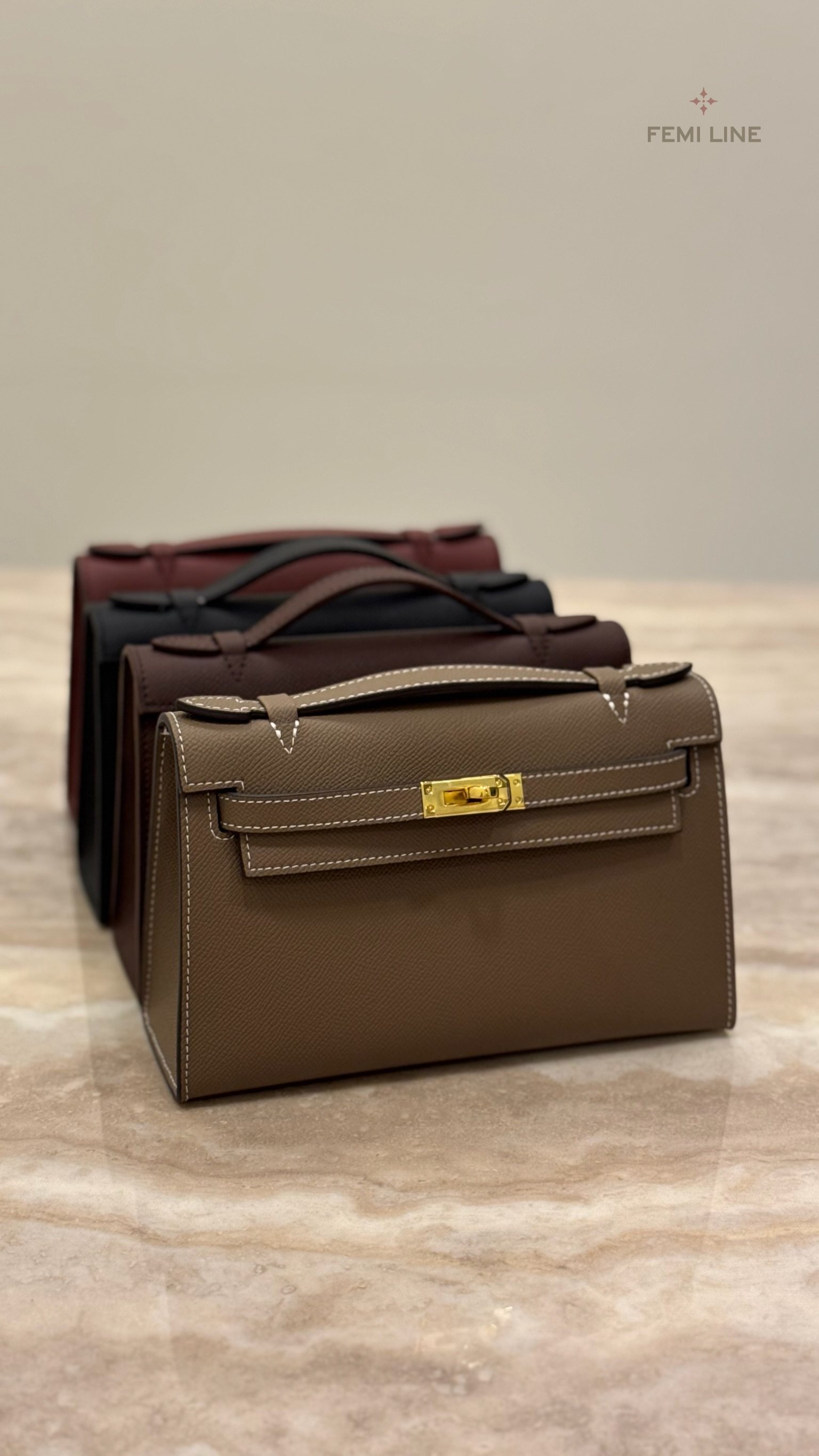 Kelly cross kaki – 1